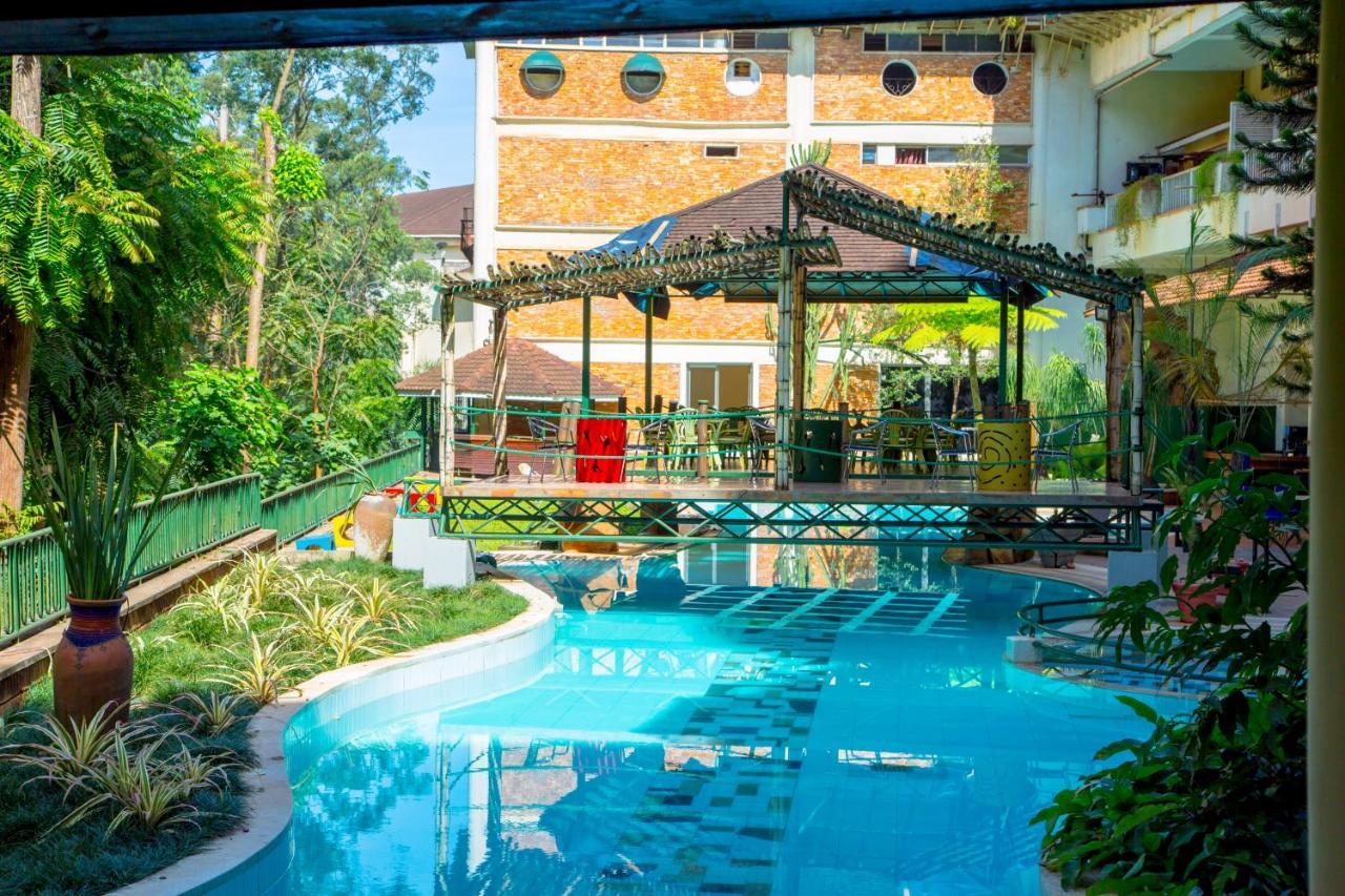 Hotel Golf Course Kampala